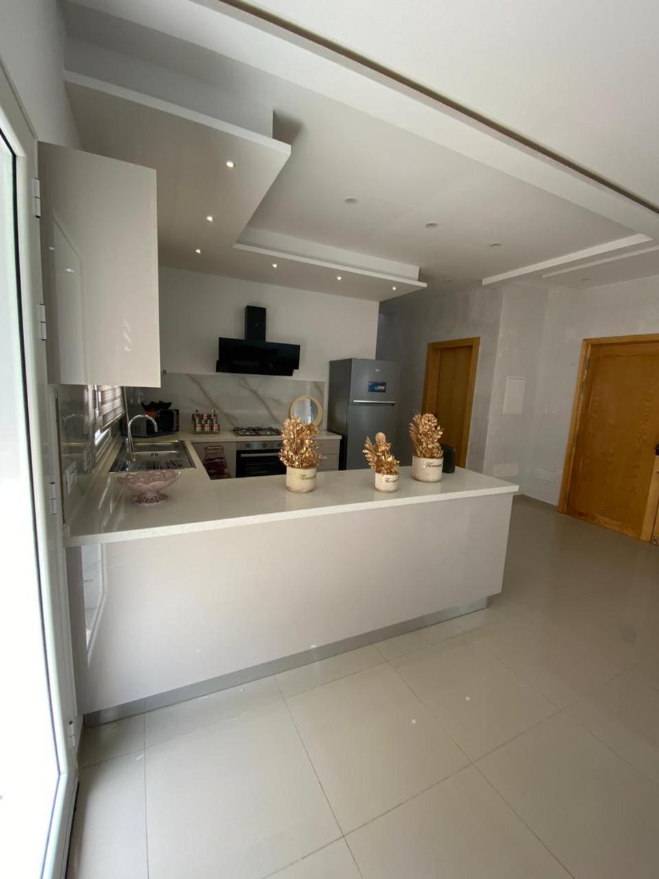 Villa Vega *